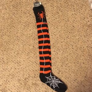 NWT over the knee spiderweb Halloween stripe socks